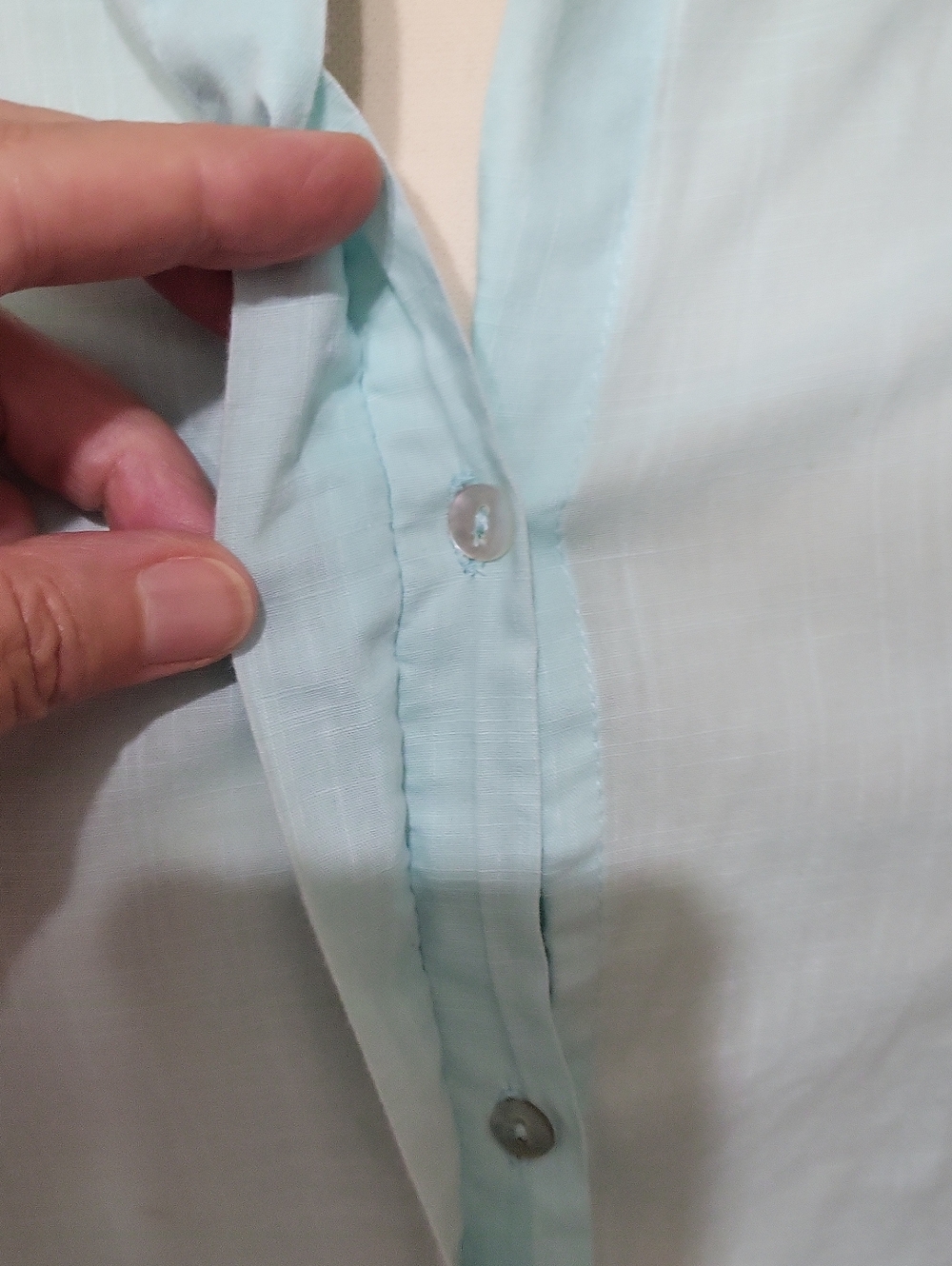 Custom Cropped Button Down - Picture 5 of 8